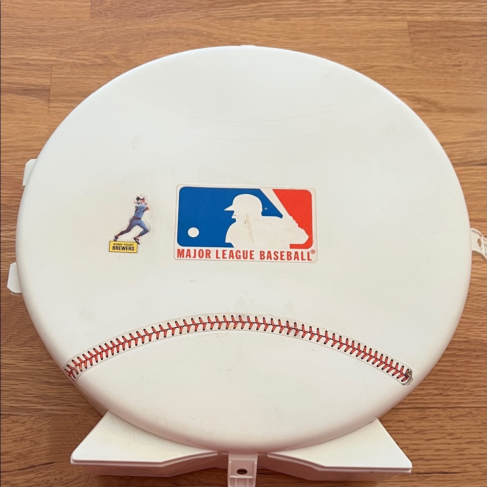 Vintage Skilcraft White MLB Baseball card case